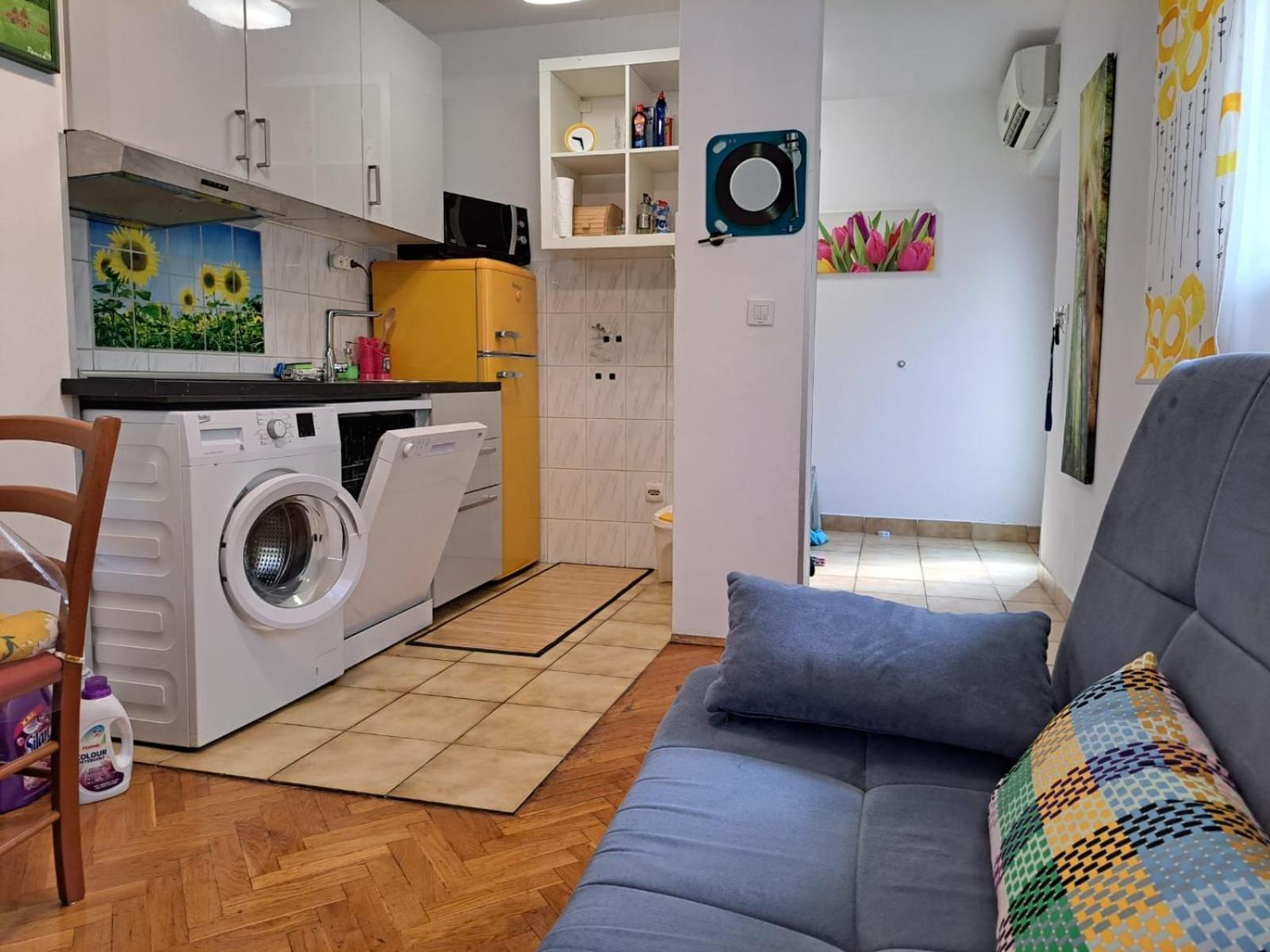 Apartments Jessica クルク エクステリア 写真